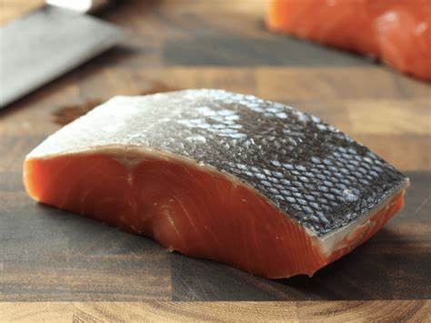 [SCOTTISH_SALMON_FILET_SKIN_ON] Scottish Salmon Filet Skin-On